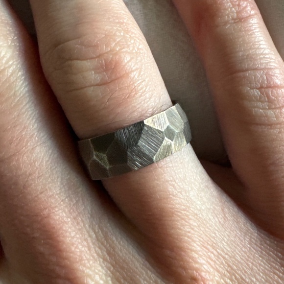 titanium ring - Picture 1 of 2